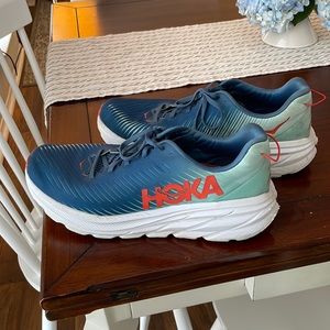 Men’s Hoka Rincon 3 Sneakers
